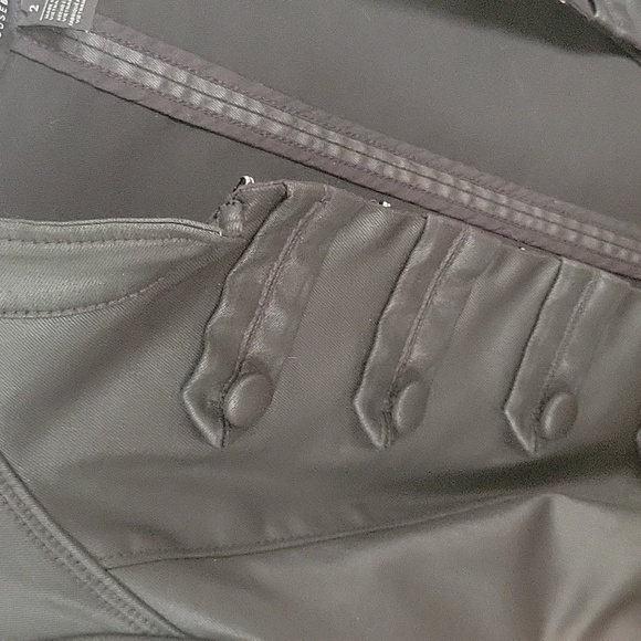 WHBM Cropped Military-Inspured Faux Leather Jacket, Black, Size 2 - Picture 4 of 9